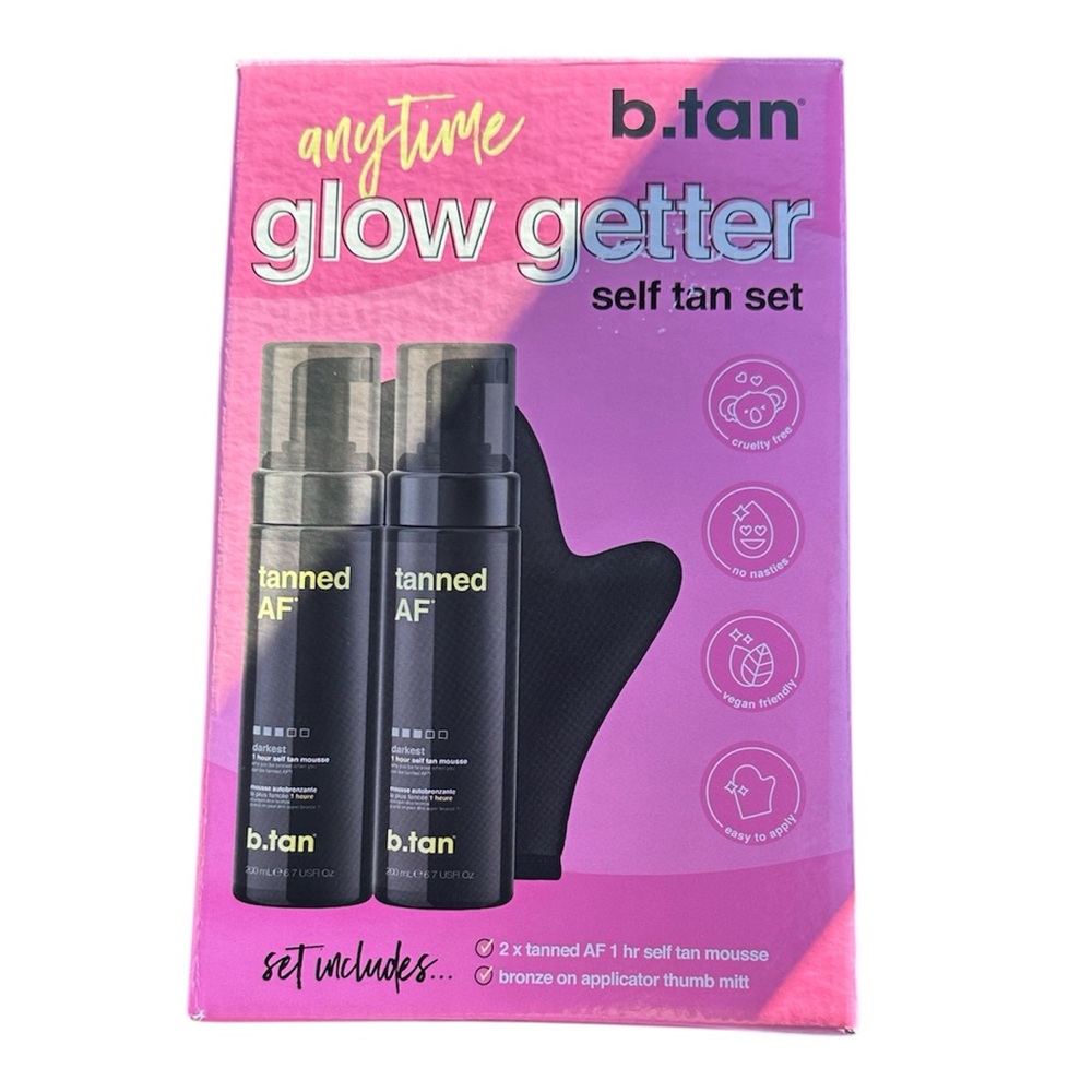 NIB Glow Getter Self Tan Set - Black
